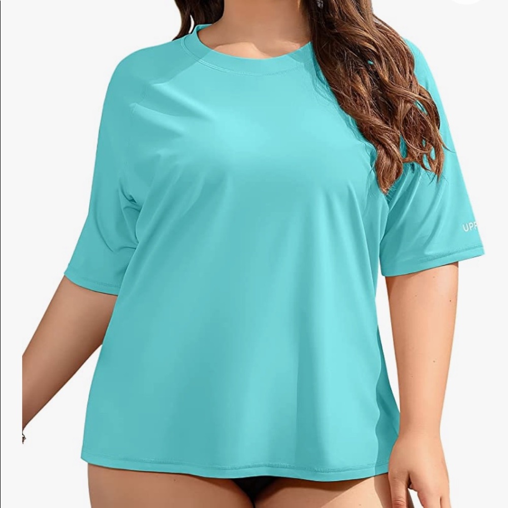 ATTRACO Women Plus Size Rash Guard Short Sleeve Rashguard UPF 50+ Swimming Shirt